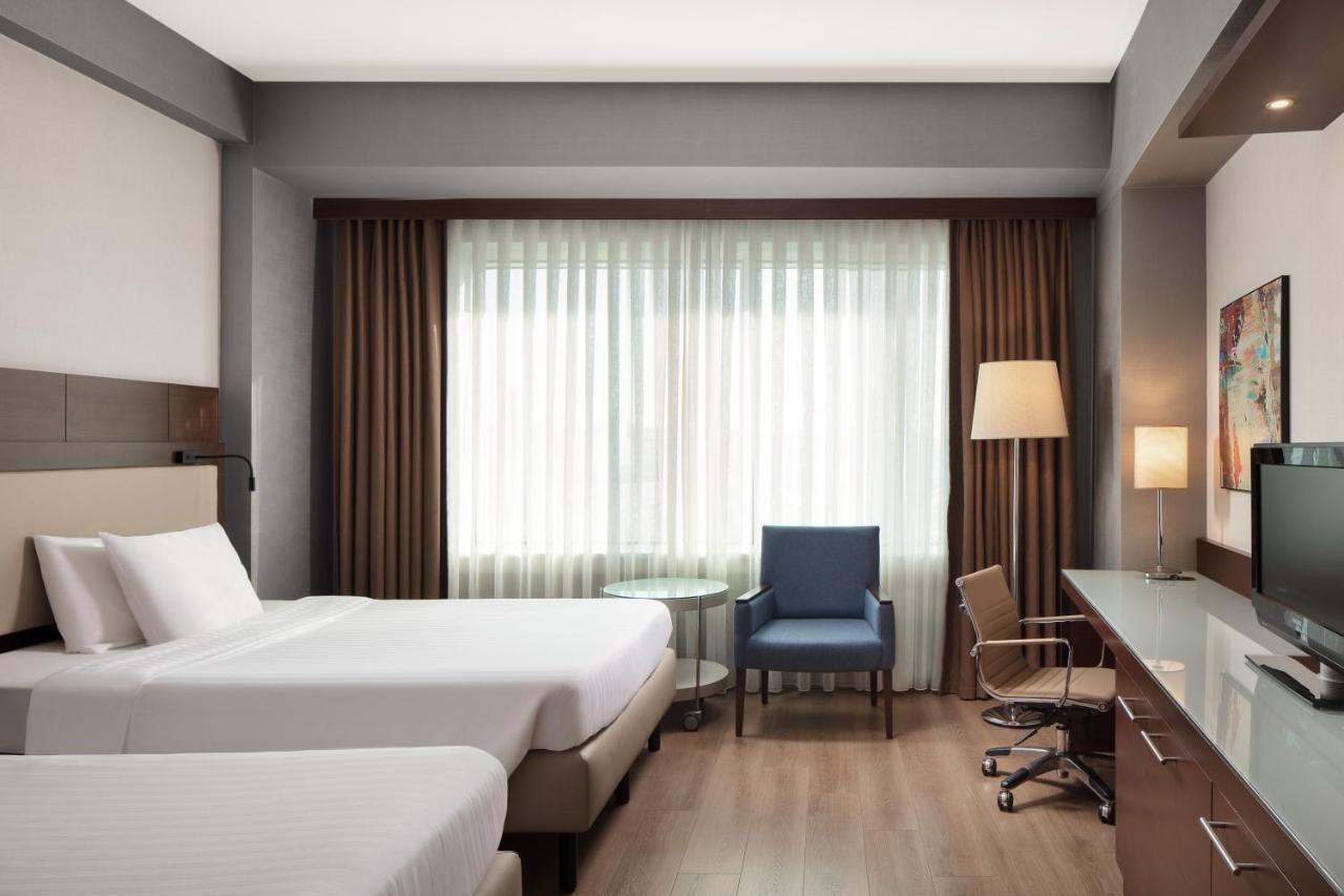 Delta Hotels By Marriott Istanbul West Εξωτερικό φωτογραφία