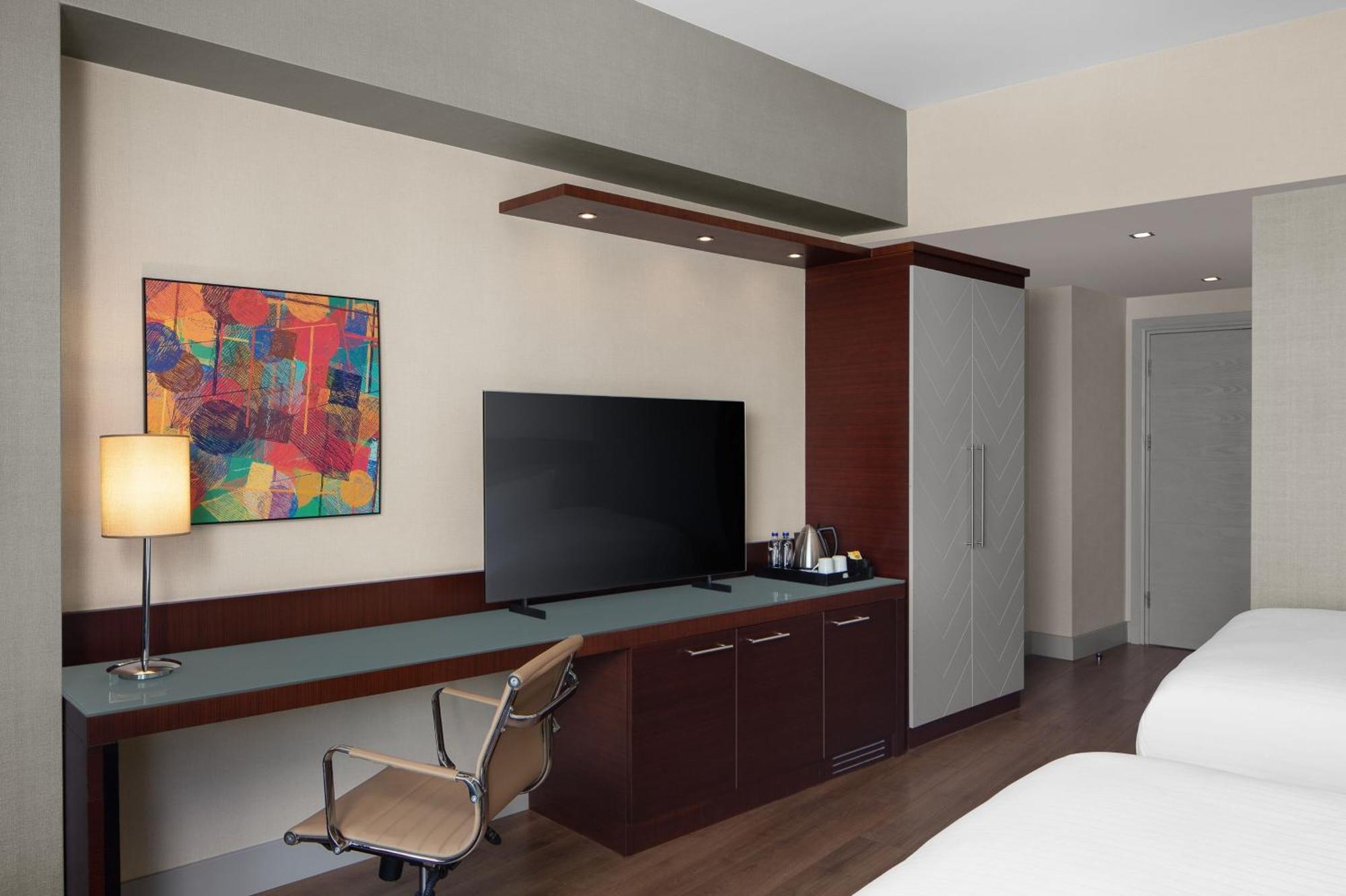 Delta Hotels By Marriott Istanbul West Εξωτερικό φωτογραφία